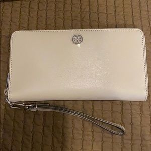 Tory Burch Parker Zip Continental Wallet